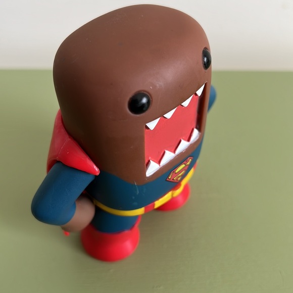 Funko Domo dressed as Superman - Picture 4 of 5